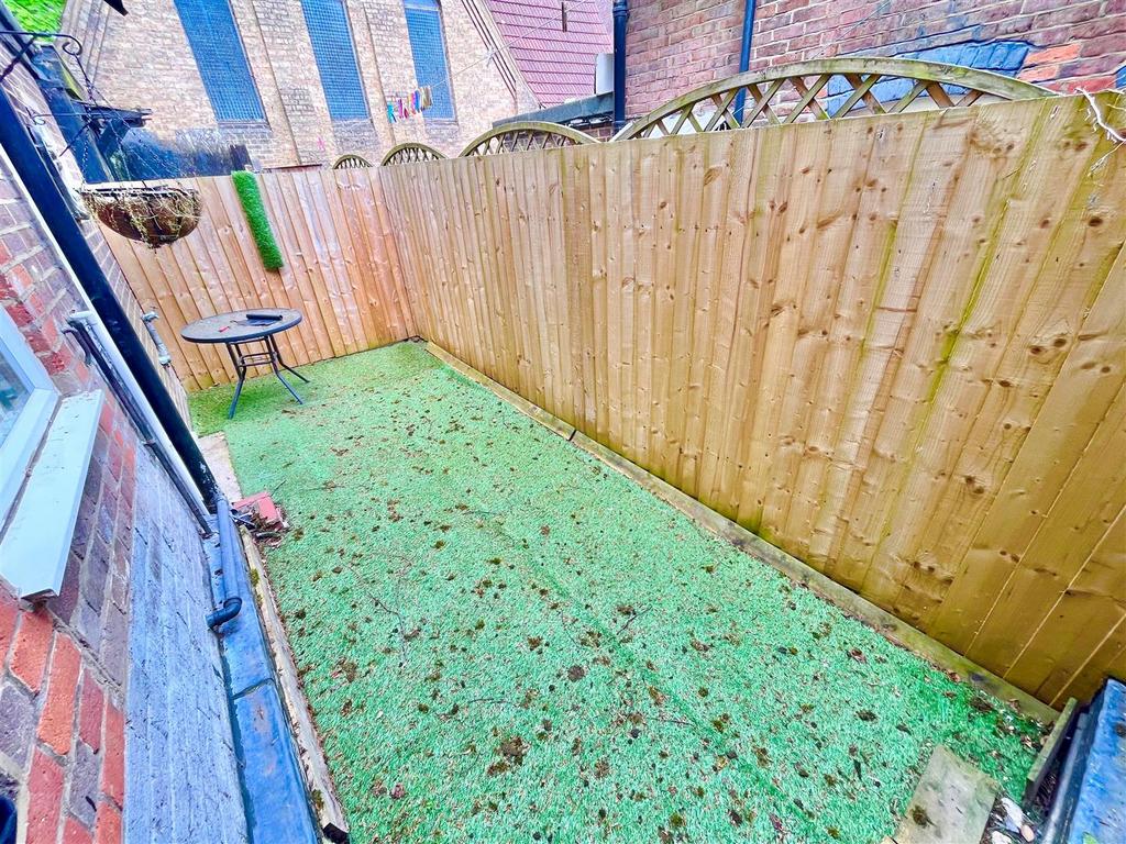 Courtyard Garden