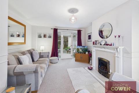 undefined, Dale Close, Scarborough YO13