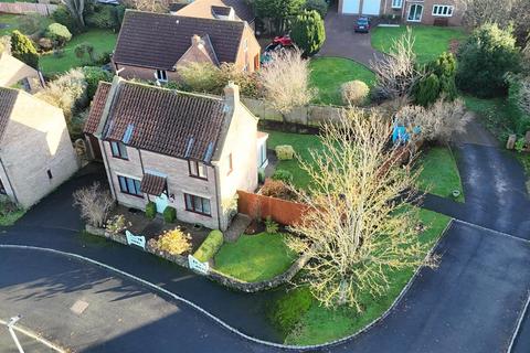 2 bedroom detached house for sale, Dale Close, Scarborough YO13