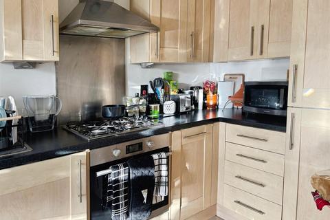 undefined, Eltham Avenue, Cippenham