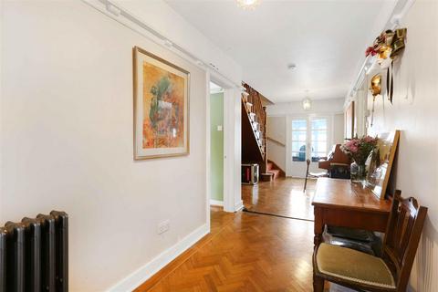 undefined, Sandy Lane, Surrey SM2
