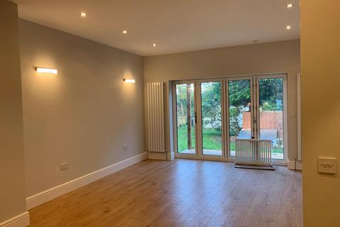 undefined, Cullesden Road, Kenley CR8