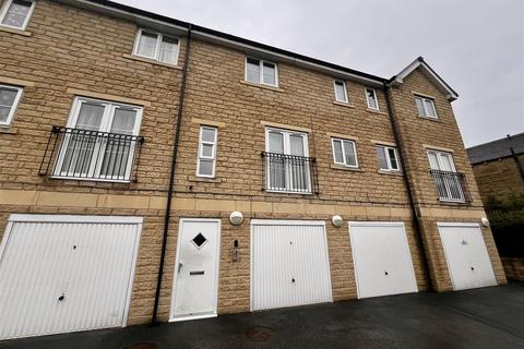 undefined, Longley Gardens, 148 Saddleworth Road, Greetland
