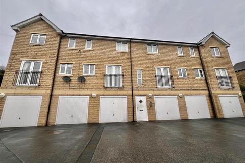 undefined, Longley Gardens, 148 Saddleworth Road, Greetland