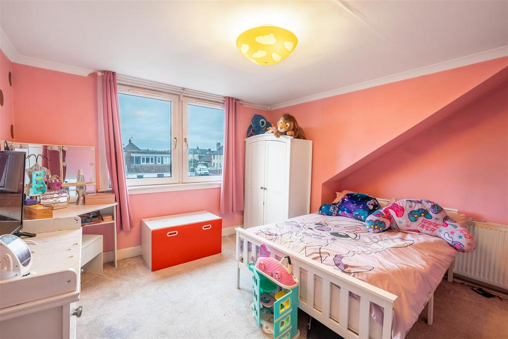 Bedroom-two.b.jpg