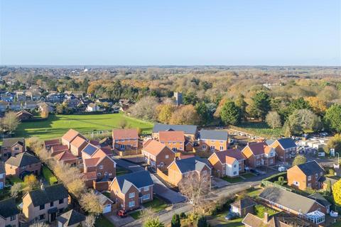 4 bedroom detached house for sale, Rectory Gardens, Worlingham NR34