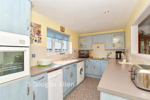 1 bedroom maisonette for sale, Orchard Court, Hornchurch RM12