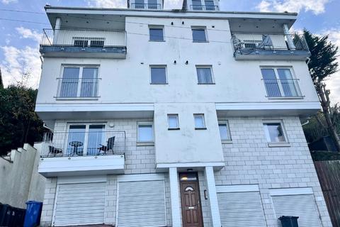 Victoria View, Gourock PA19
