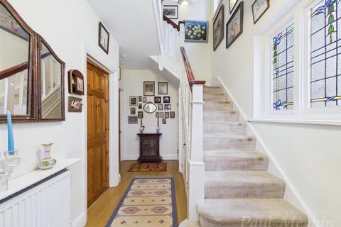 3 bedroom house for sale, Victoria Avenue, South Croydon
