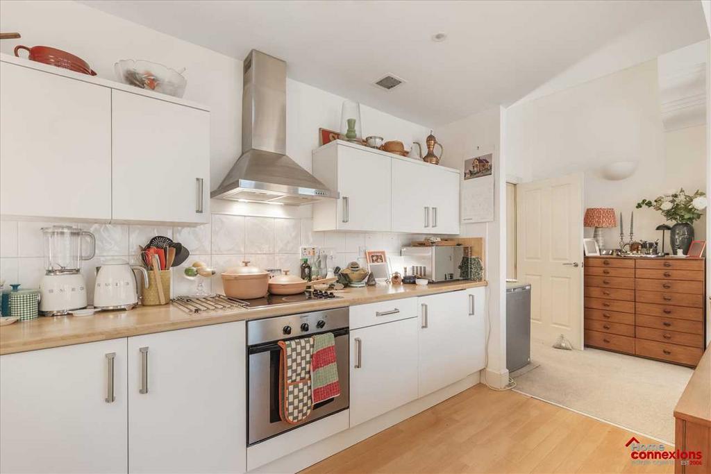 Kitchen (1)