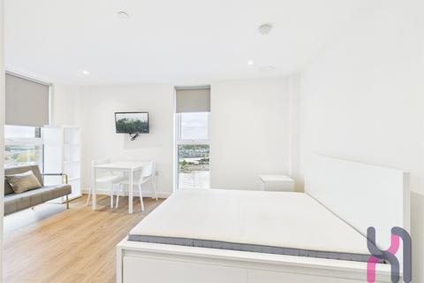 Studio to rent, Cheltenham Place,, 33 Frederick Road, Salford, M6