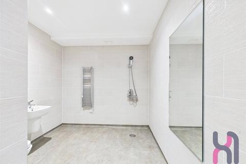 Studio to rent, Cheltenham Place,, 33 Frederick Road, Salford, M6