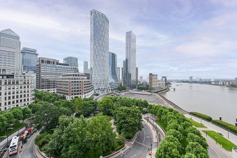 undefined, Berkeley Tower, Westferry Circus, Canary Wharf, London, E14