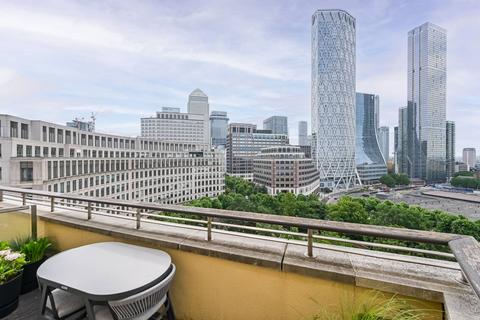 2 bedroom flat to rent, Berkeley Tower, Westferry Circus, Canary Wharf, London, E14