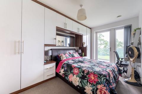 undefined, Ridding Lane, Sudbury, Greenford, UB6