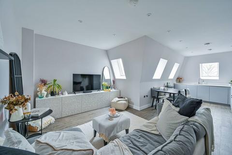 undefined, Ravenscar Road, Surbiton, SURBITON, KT6