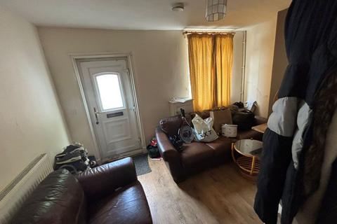 2 bedroom terraced house for sale, Knowle Street, Stoke-on-Trent ST4