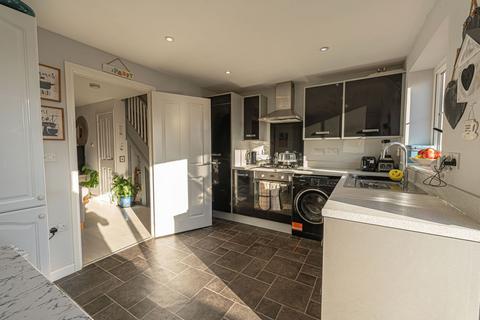 3 bedroom terraced house for sale, Seymour Way, Magor, NP26