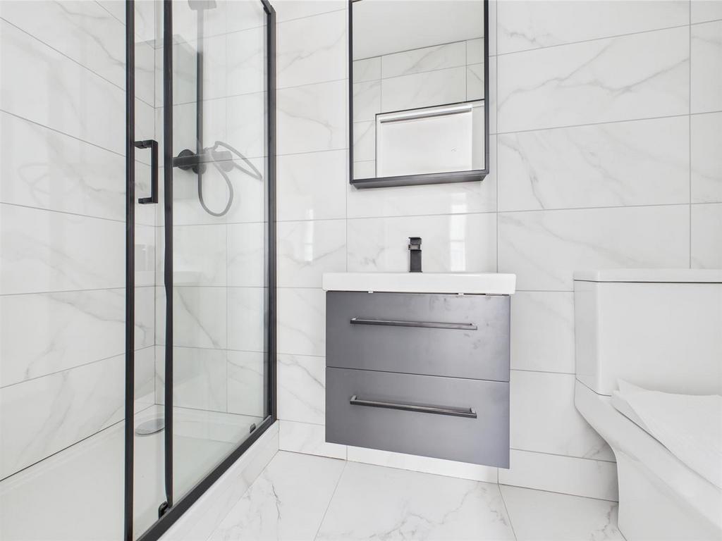 CAM04099 G0-PR0094-STILL001.jpg