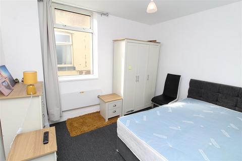 1 bedroom flat to rent, 6 Woodfield Road, Blackpool