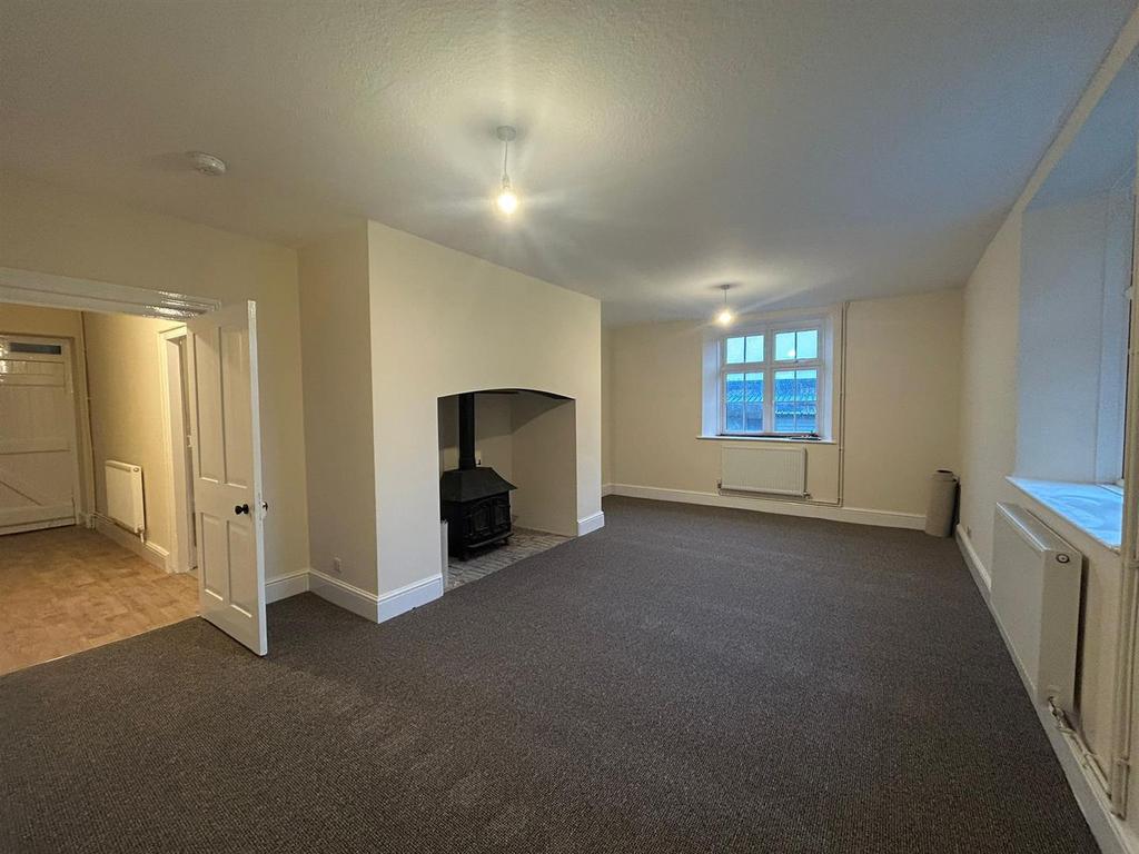 Whats App Image 2025-11-18 at 16.30.45 (1).jpeg