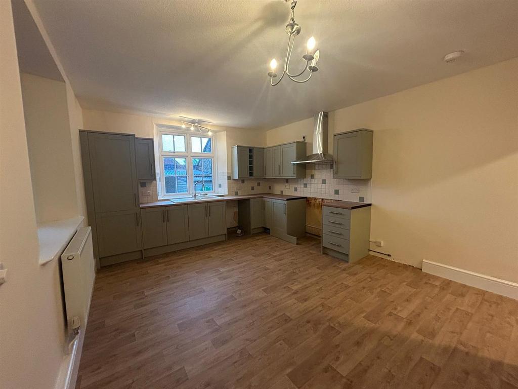 Whats App Image 2025-11-18 at 16.30.47 (1).jpeg