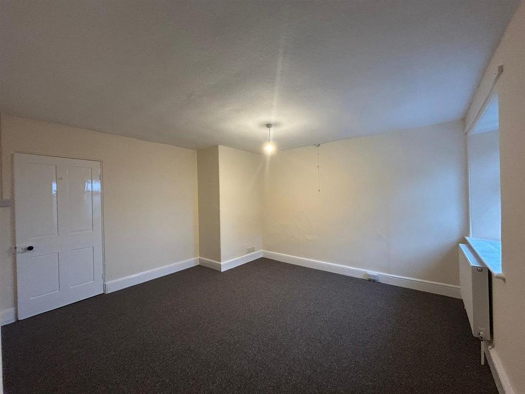 Whats App Image 2025-11-18 at 16.30.56.jpeg