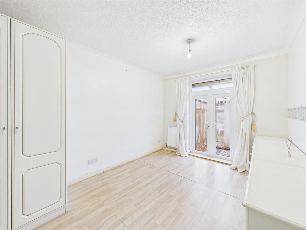 Bedroom: