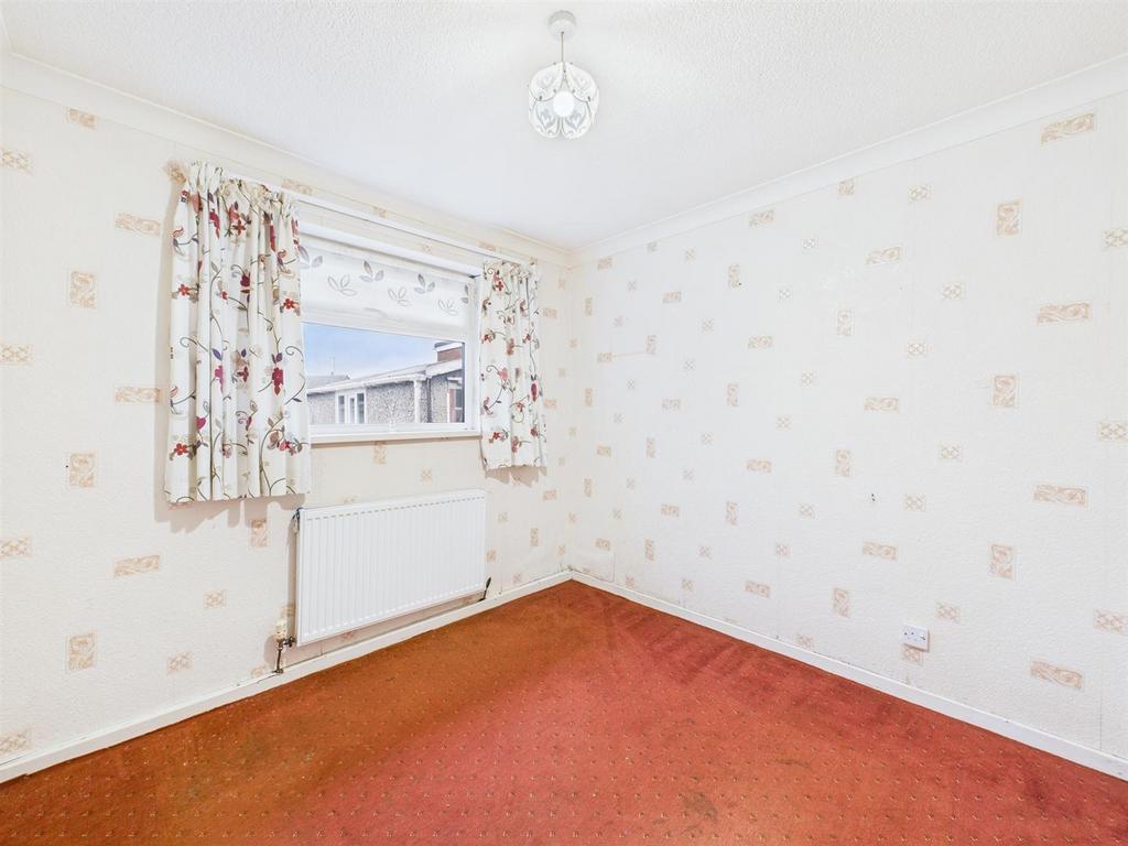 Bedroom: