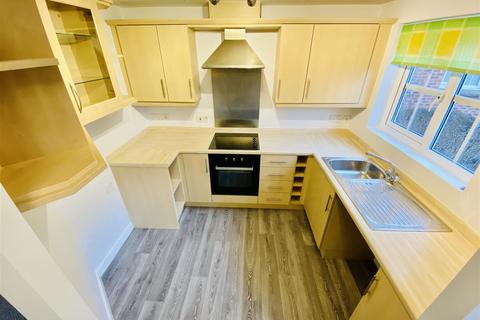 undefined, Hendeley Court, Staffordshire DE14