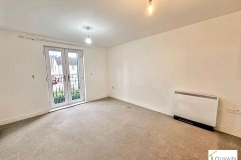 undefined, Clos Gwaith Dur, Ebbw Vale