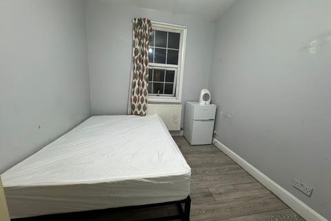 undefined, Bruce grove, London N17