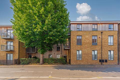 Chelsea Court, The Parade, Epsom
