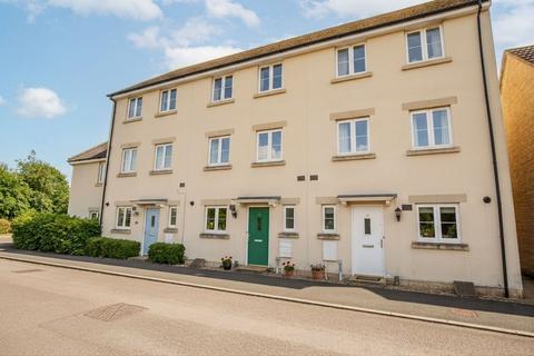 3 bedroom terraced house for sale, Poole Road, Malmesbury, SN16