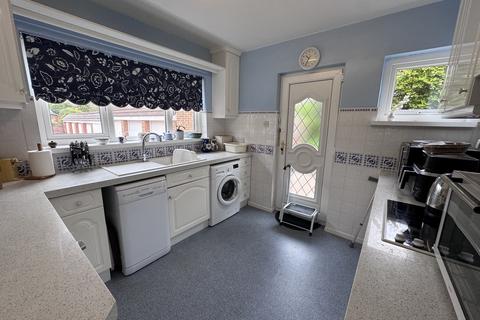2 bedroom flat for sale, Flat 1, Cyprus Court, Exmouth, EX8