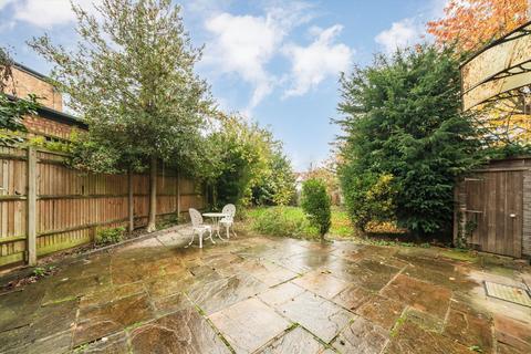undefined, Kingsley Avenue, London W13