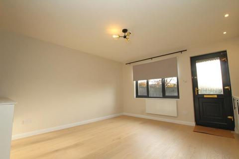 undefined, Viewfield Close, Kenton