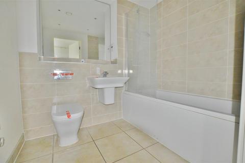 2 bedroom apartment for sale, Windsor Road, Slough