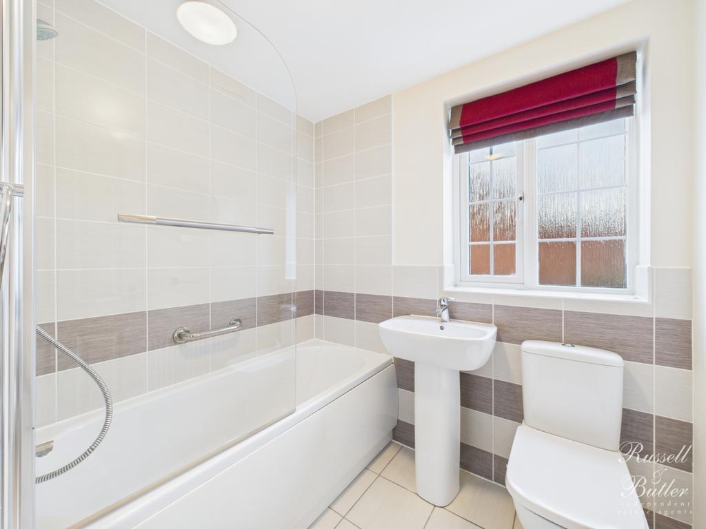 Cam02127 g0 pr0366 still033