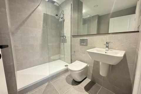 1 bedroom apartment to rent, Springwell Gardens, Whitehall Road, Leeds LS12