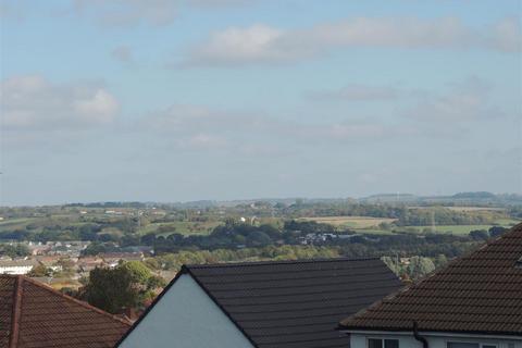 undefined, Hicking Court, Kingswood, Bristol