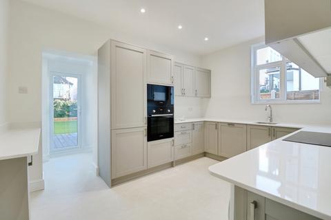 undefined, Southbourne Grove, Westcliff-on-sea, SS0