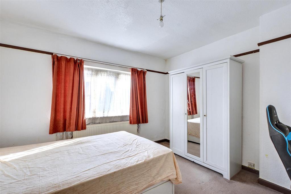 Bedroom 1.jpeg