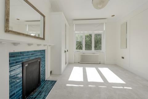 2 bedroom flat to rent, St. Quintin Avenue, London, W10