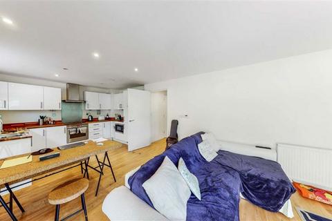 2 bedroom flat to rent, Frean Street, London SE16