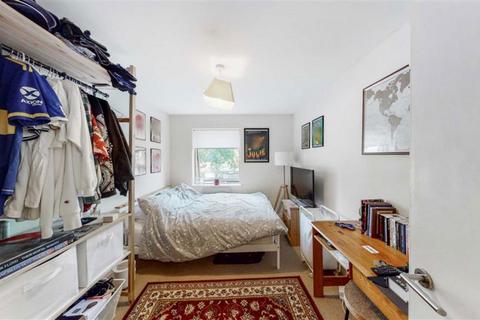 2 bedroom flat to rent, Frean Street, London SE16