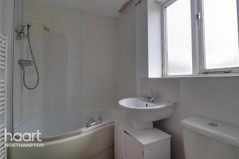 2 bedroom terraced house to rent, Kennel Terrace, NORTHAMPTON