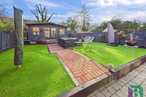 3 bedroom semi-detached house for sale, Bellway, Milton Keynes MK17