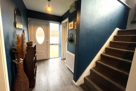4 bedroom semi-detached house for sale, Ivy House Road, Birmingham B38