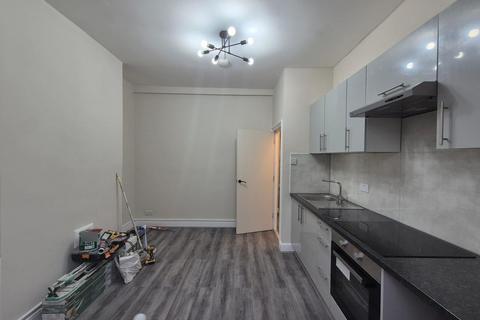 1 bedroom apartment to rent, Antill Road, London, N15